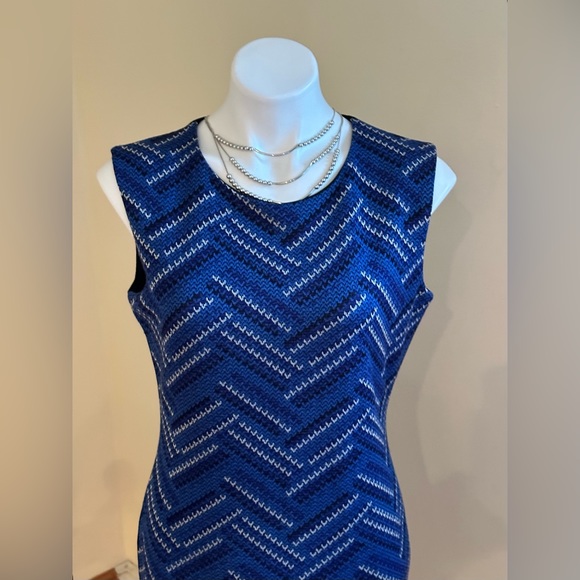 Misook chevron Knit Sheath  Blue, Black, White Dress Size S Pull Over Go… - Picture 2 of 9